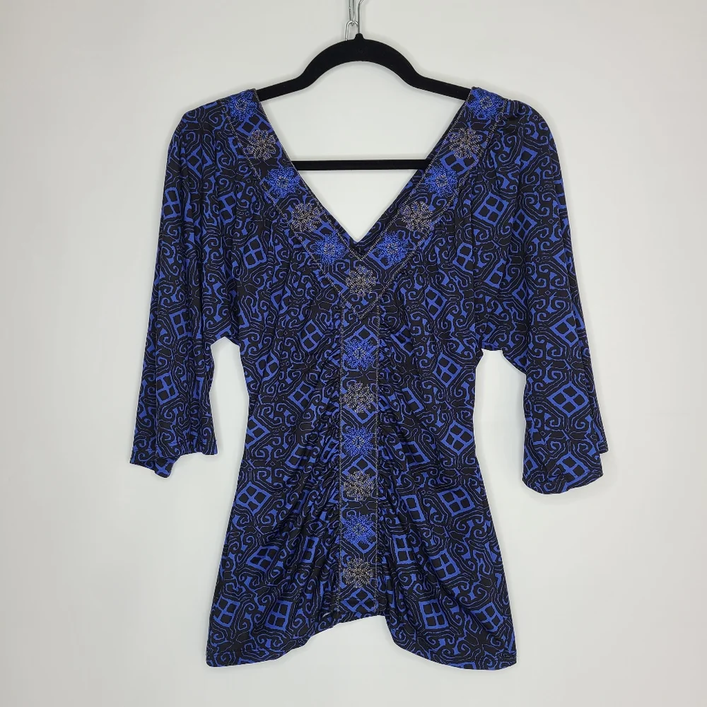 INC Top 3/4 Sleeve V-Neck Stretchy Blue Black Funky Size Small